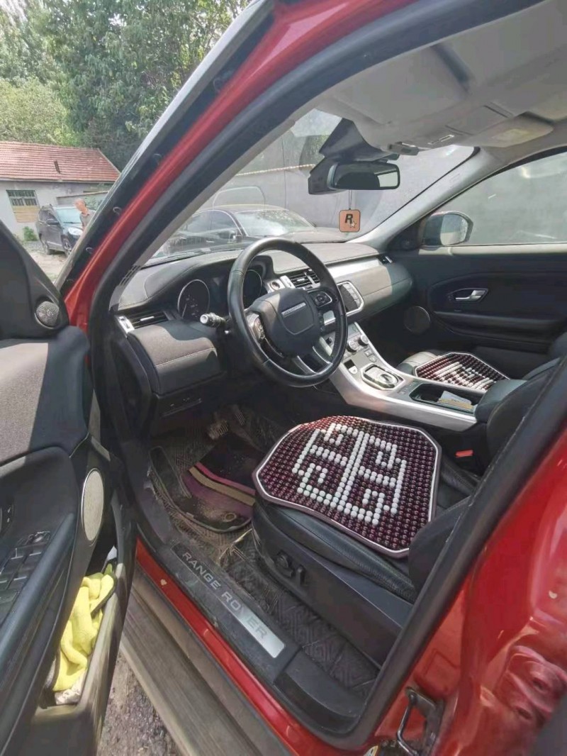 枣庄17年路虎揽胜极光(进口)6