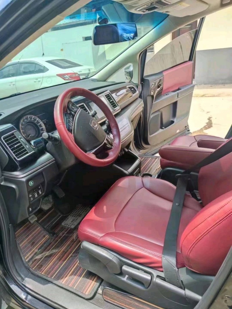 宜昌18年本田艾力绅6