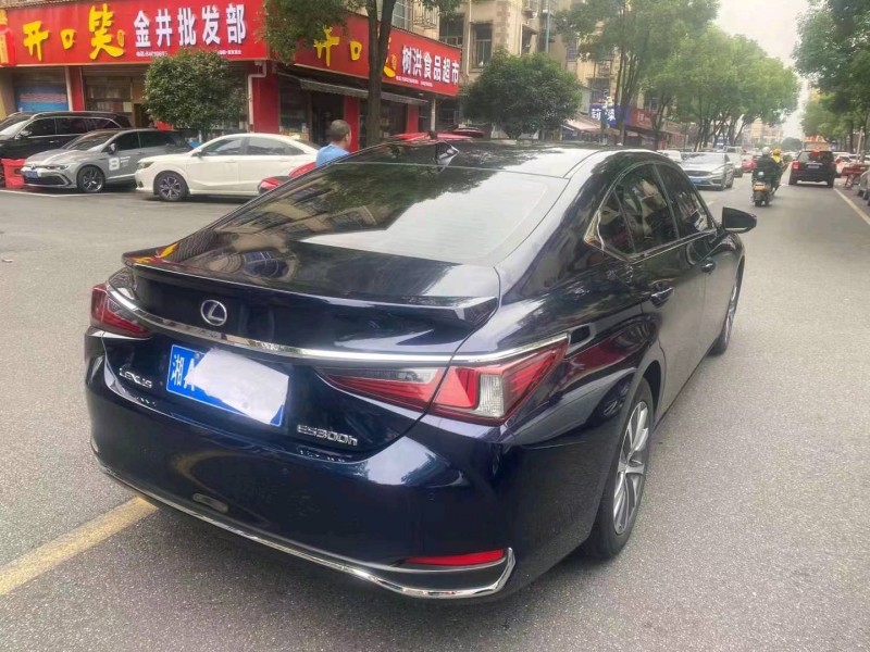 衡阳20年雷克萨斯ES9