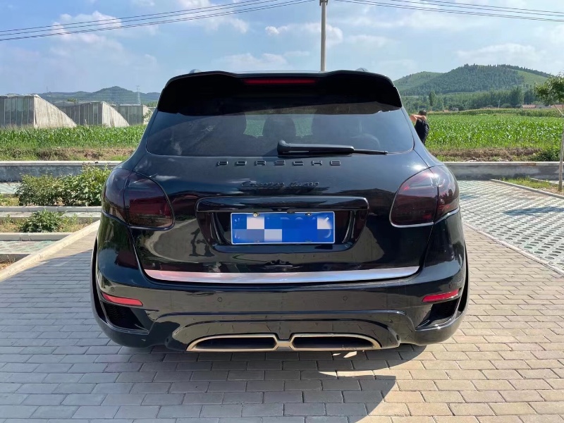 潍坊11年保时捷卡宴3