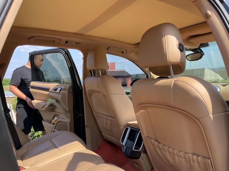 潍坊11年保时捷卡宴7