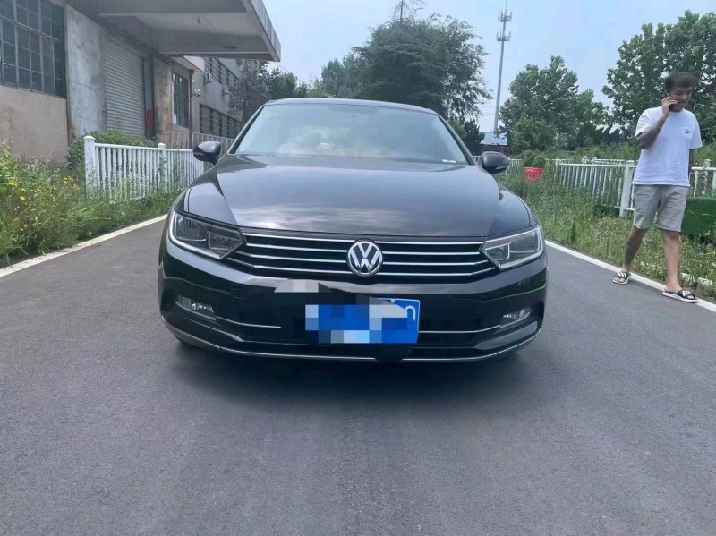 东营17年大众迈腾1