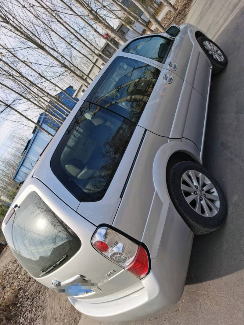 临沂12年别克GL87