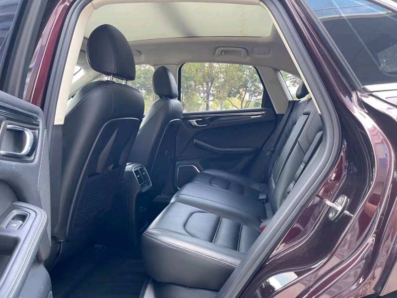 济宁18年众泰SR96