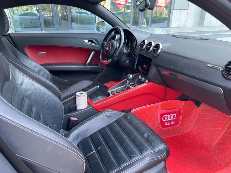 济宁14年奥迪TTS5