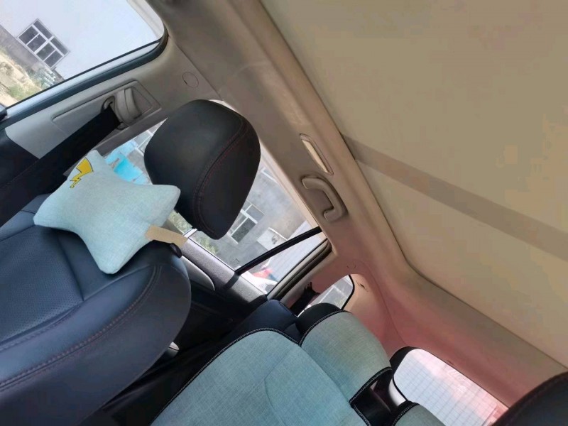 煙臺17年長安汽車CS755