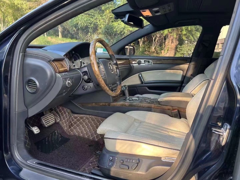 潍坊12年大众辉腾5