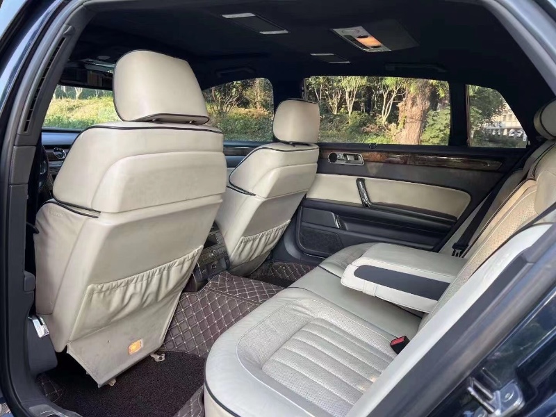 潍坊12年大众辉腾7