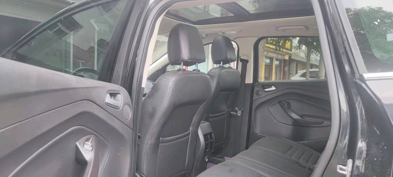 保定16年福特翼虎6