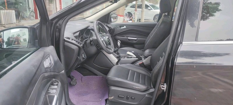 保定16年福特翼虎7