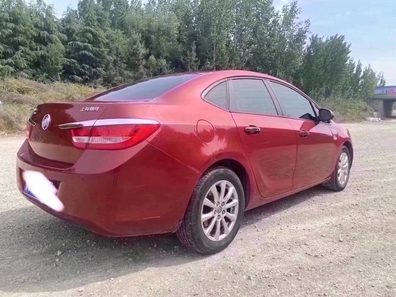 济南15年别克英朗4