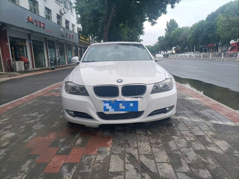 保定09年宝马3系1