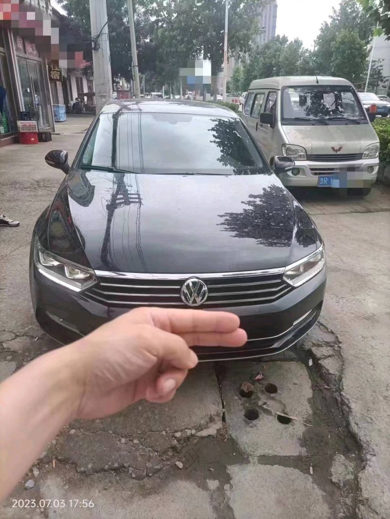 济南19年大众迈腾1