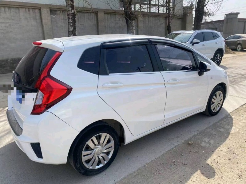 保定14年本田飞度4