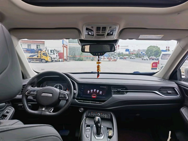 保定19年哈弗F76