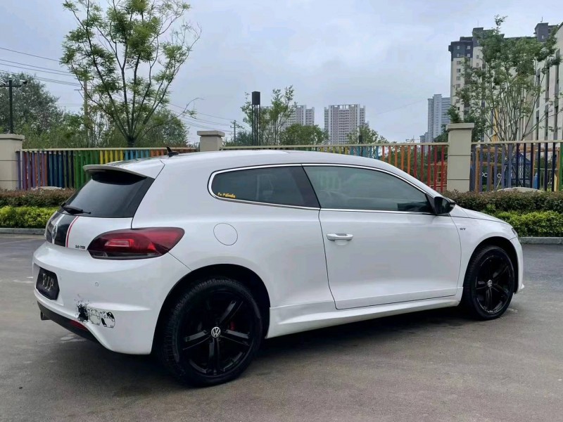 济南14年大众尚酷7