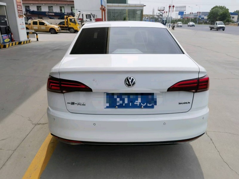 保定19年大众宝来9