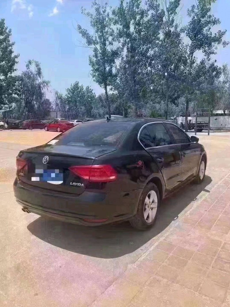 济南17年大众朗逸7