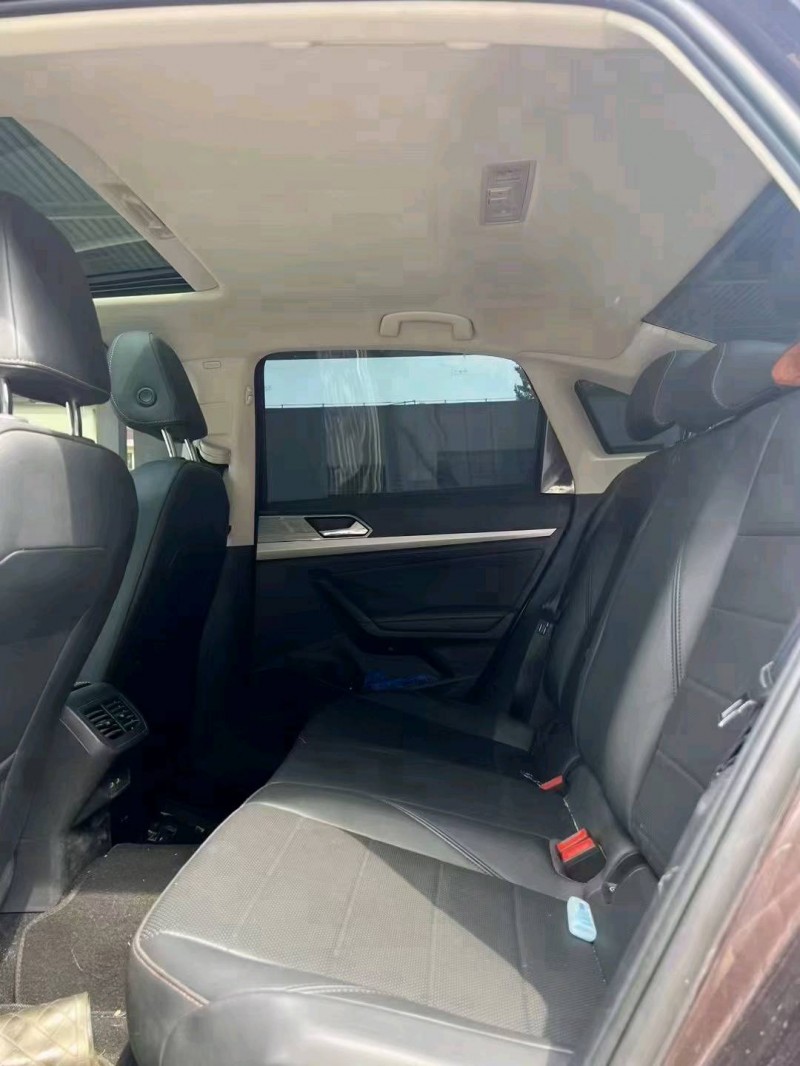 济南19年大众朗逸6