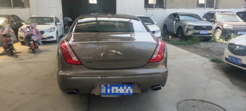 保定16年捷豹XJL9