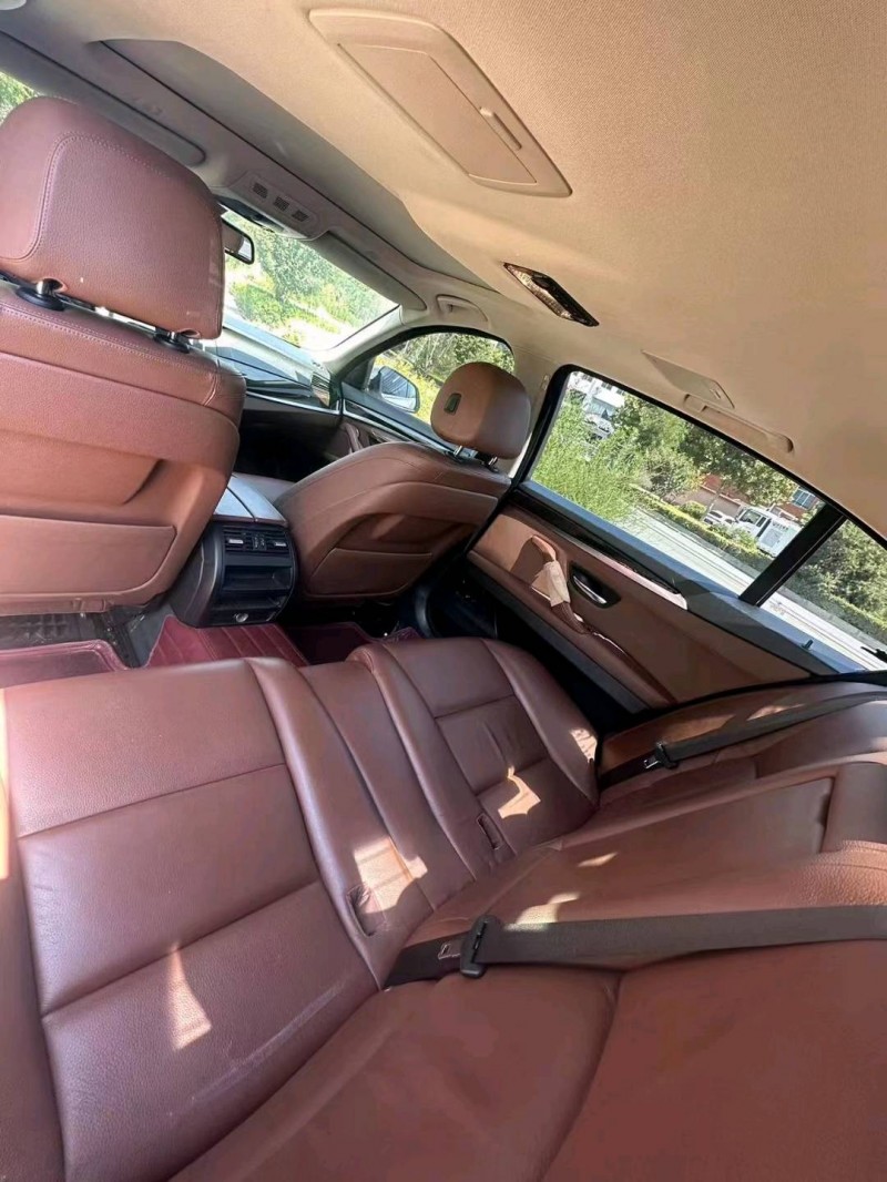 保定16年宝马5系7