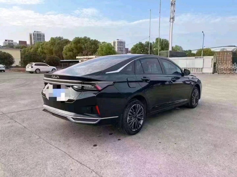 宜昌22年东风奕炫9