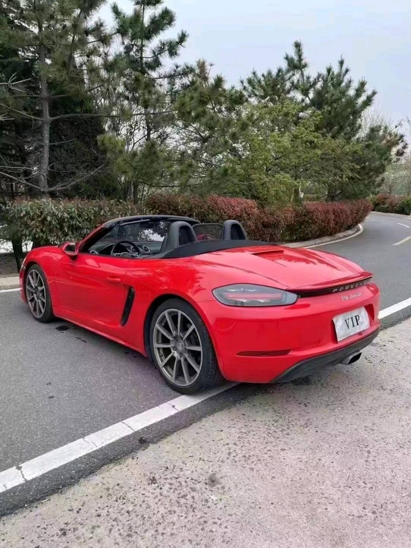 枣庄17年保时捷7188
