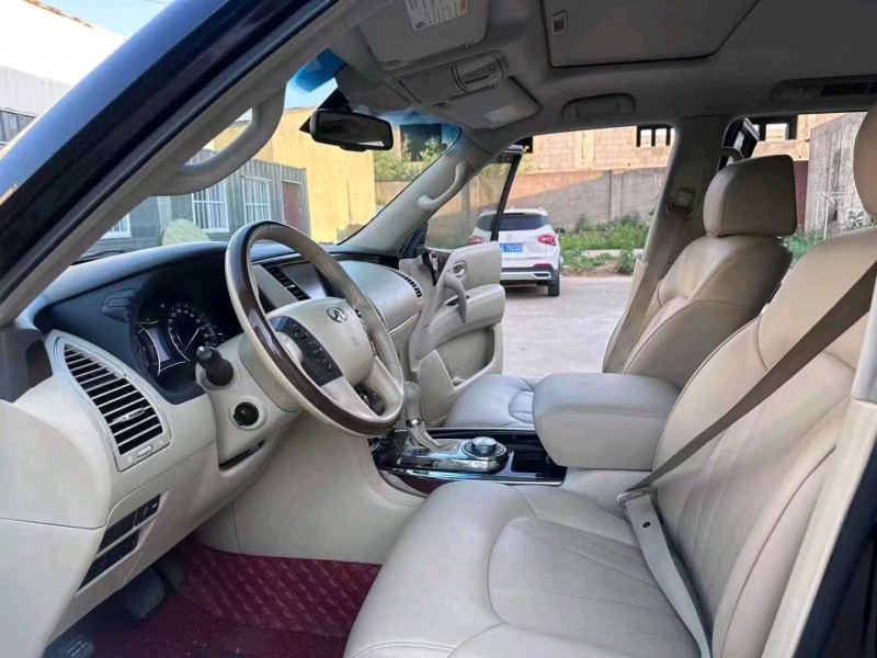 珠海12年英菲尼迪QX568
