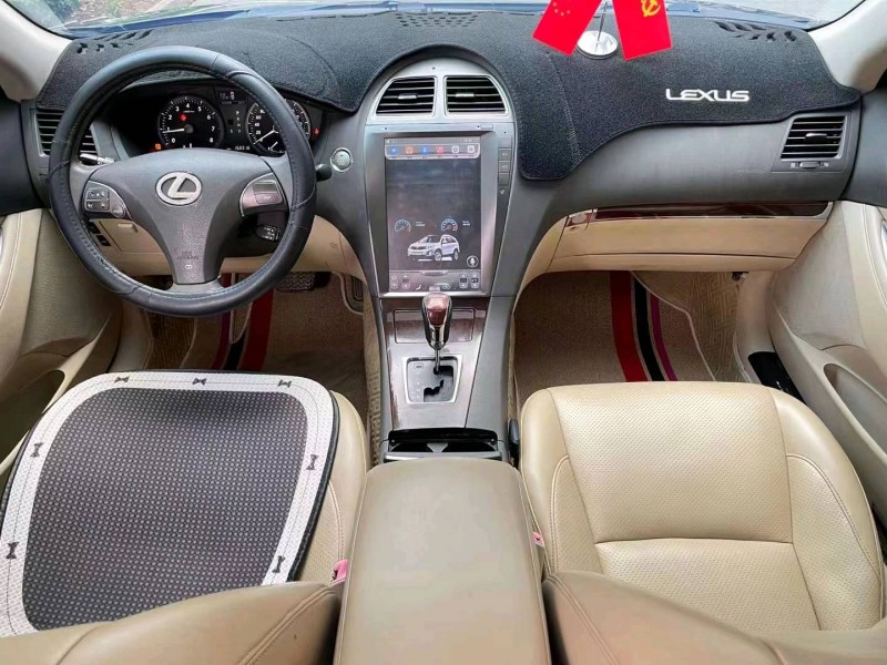 济宁10年雷克萨斯ES5