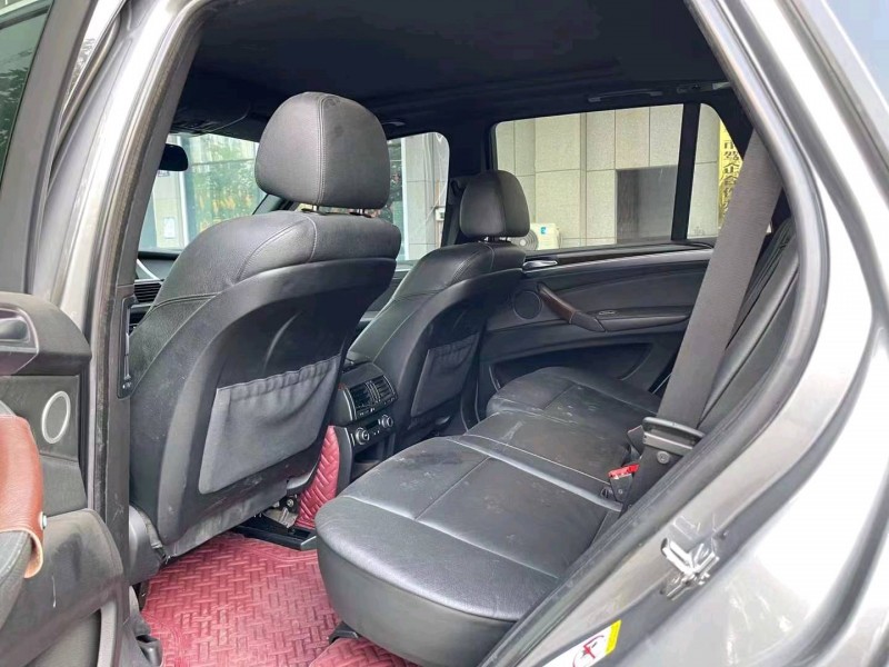 济宁07年宝马X53