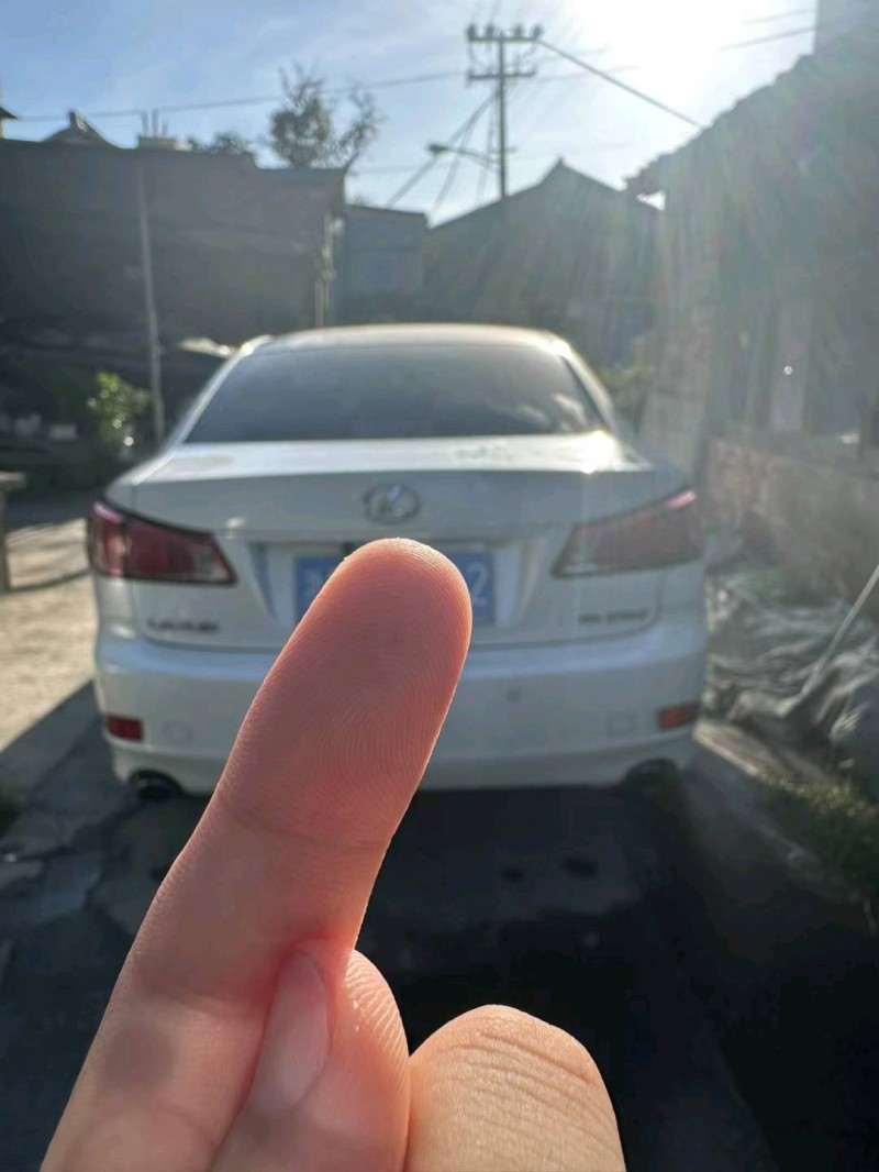 湖州11年雷克萨斯IS3