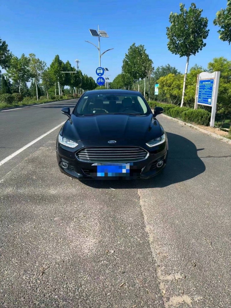 青岛15年福特蒙迪欧1