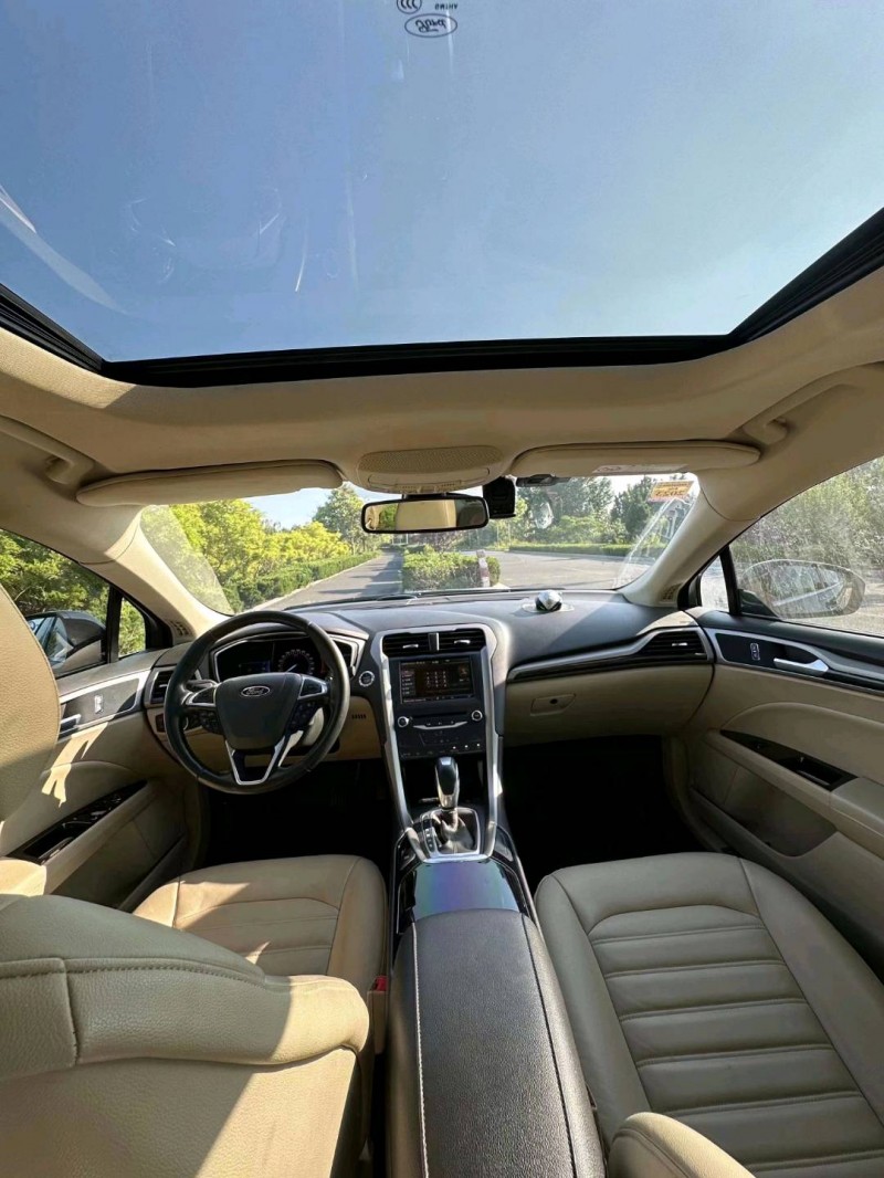 青岛15年福特蒙迪欧5