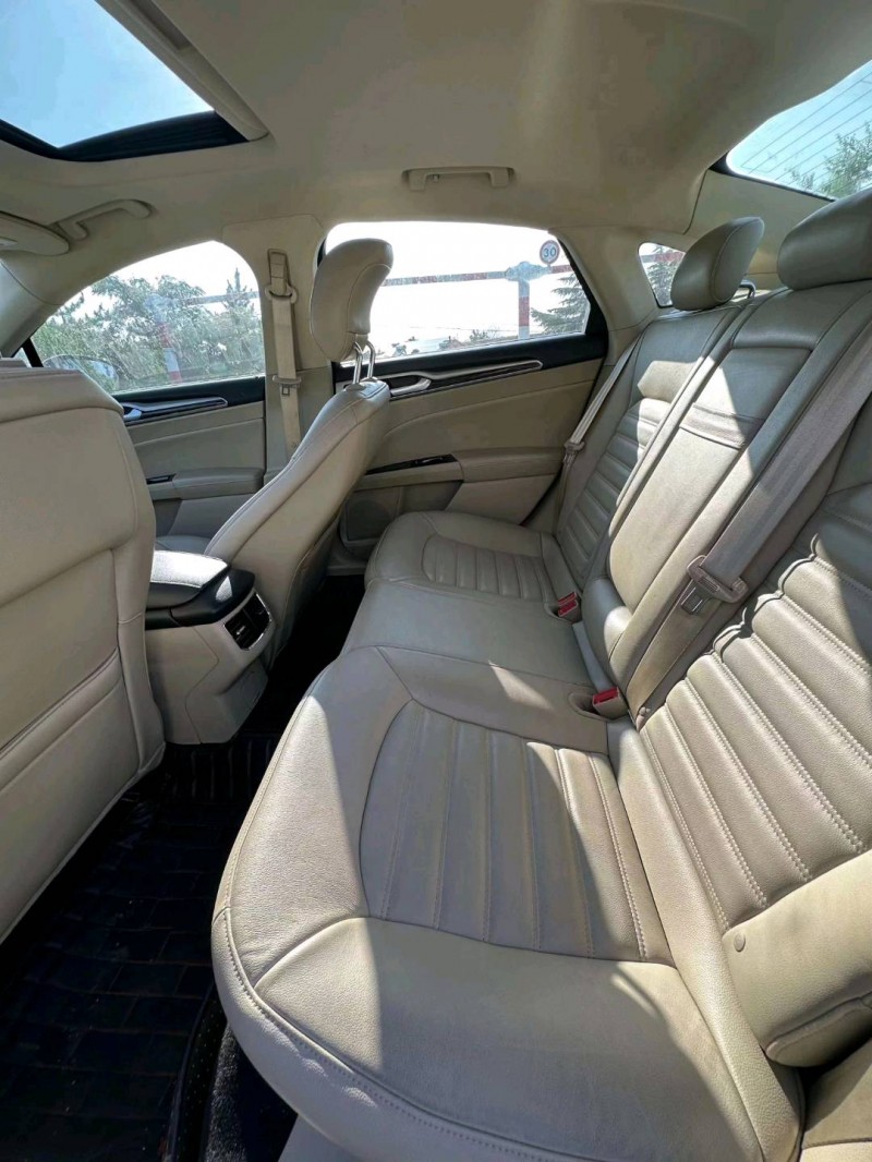 青岛15年福特蒙迪欧7