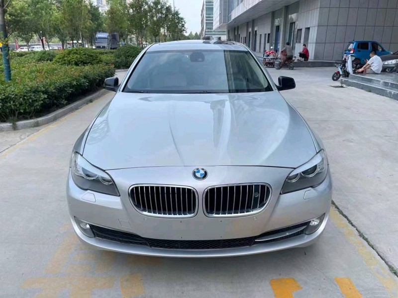 济宁10年宝马5系1