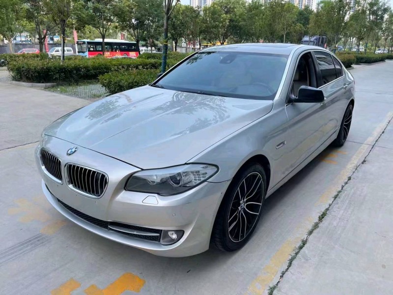 济宁10年宝马5系2