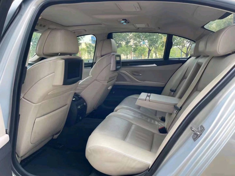 济宁10年宝马5系4