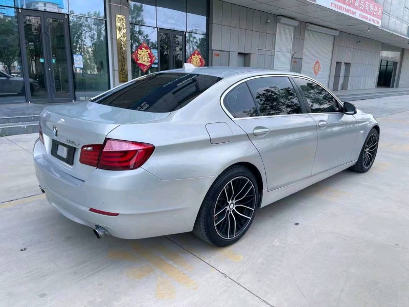 济宁10年宝马5系8