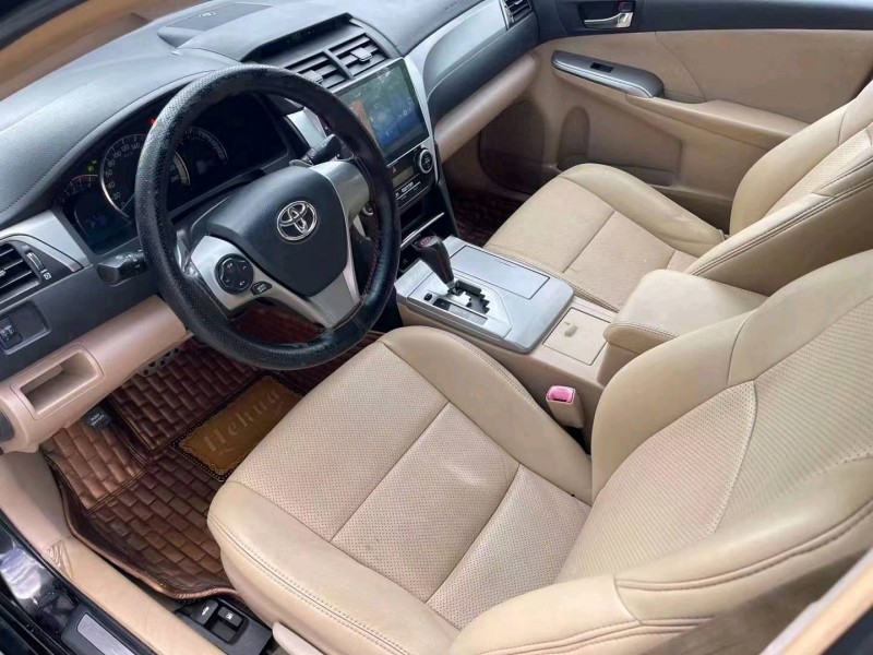 济宁13年丰田凯美瑞6