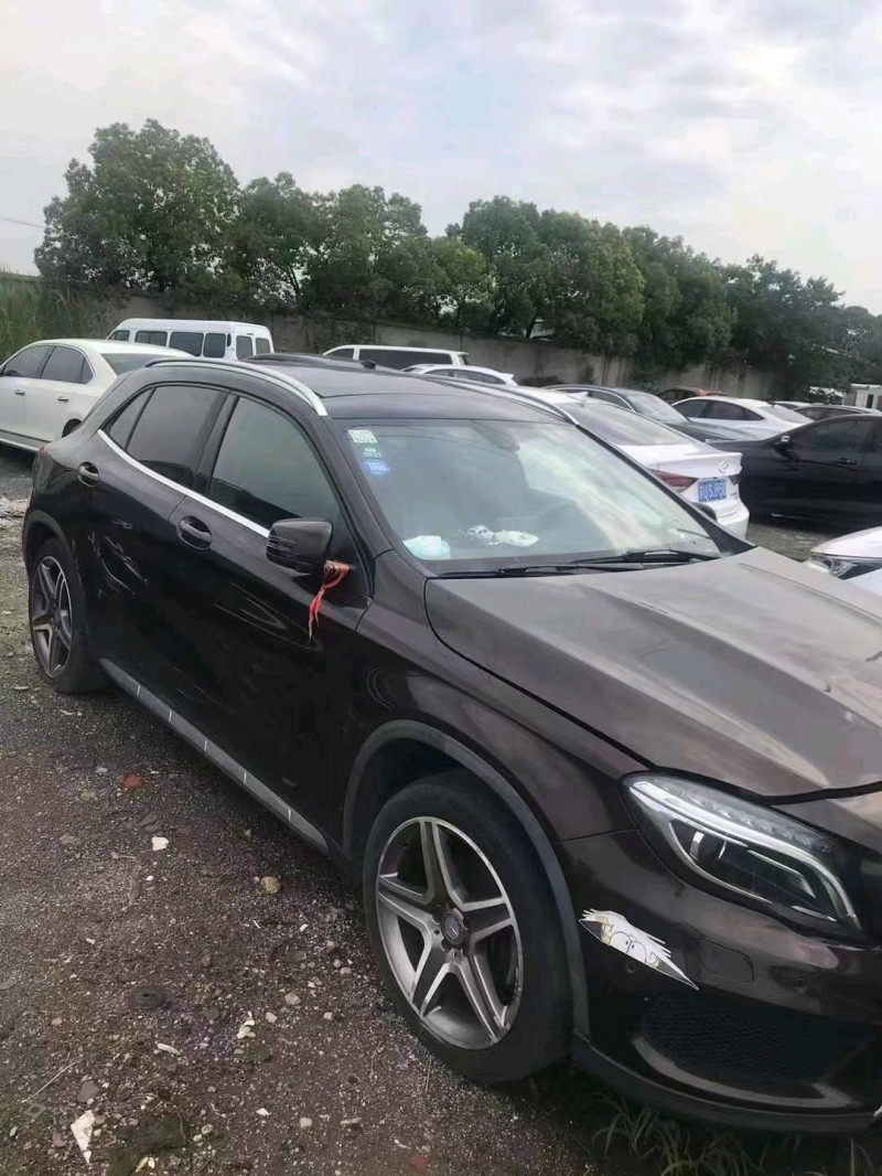 徐州15年奔驰GLA2