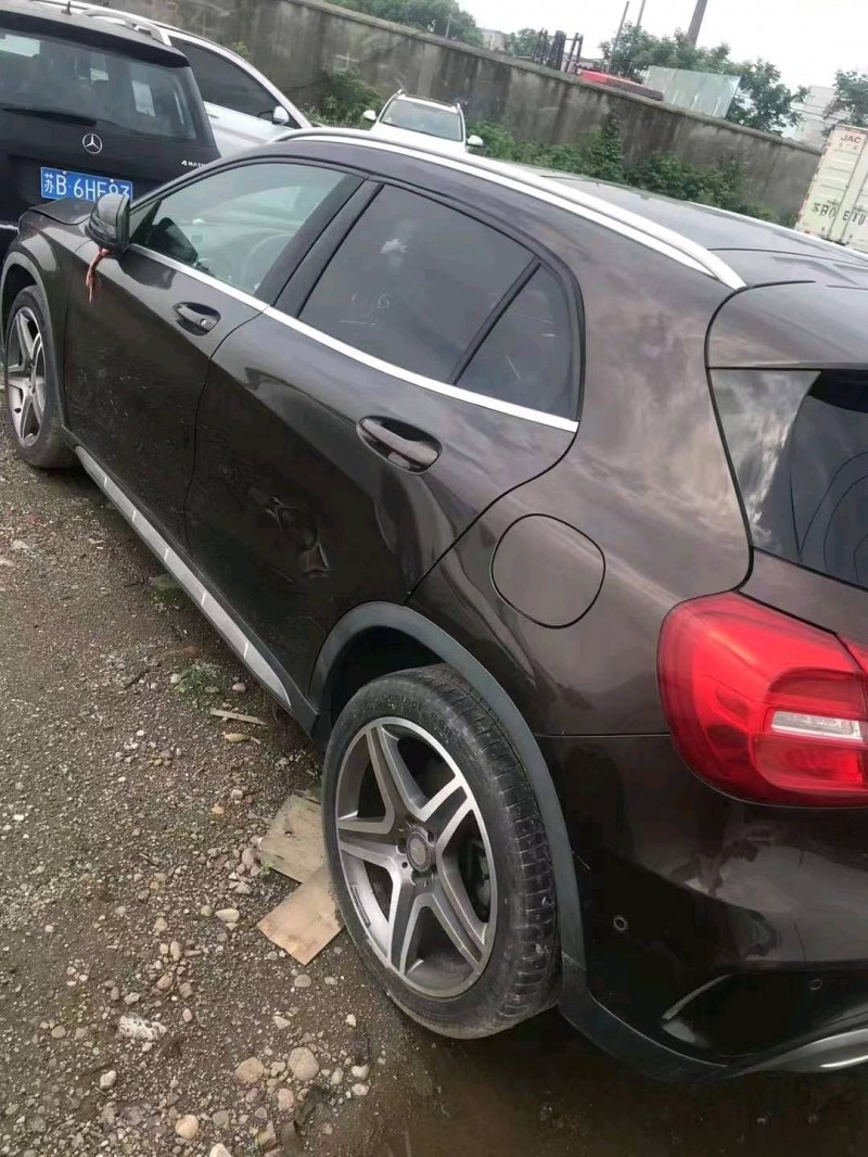 徐州15年奔驰GLA3