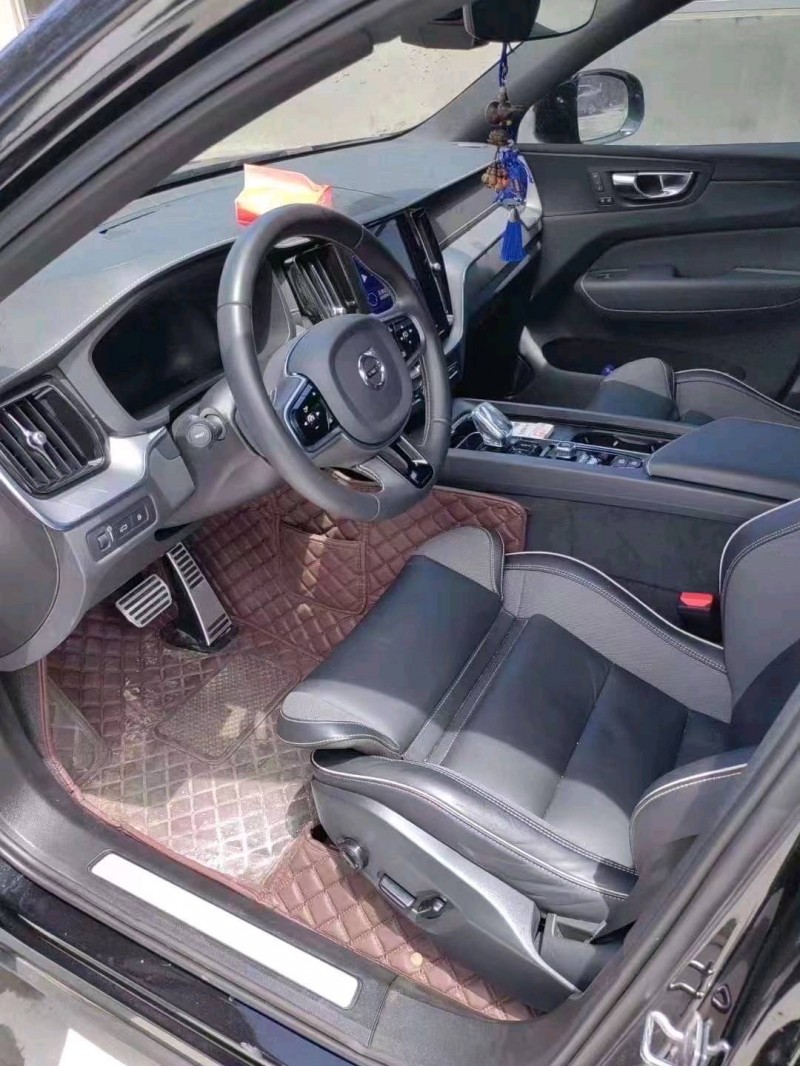 枣庄20年沃尔沃XC606