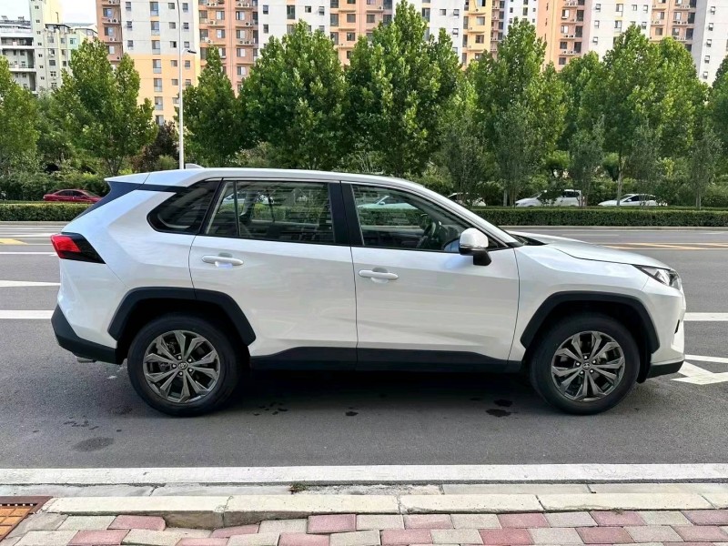 邢台23年丰田RAV4荣放2
