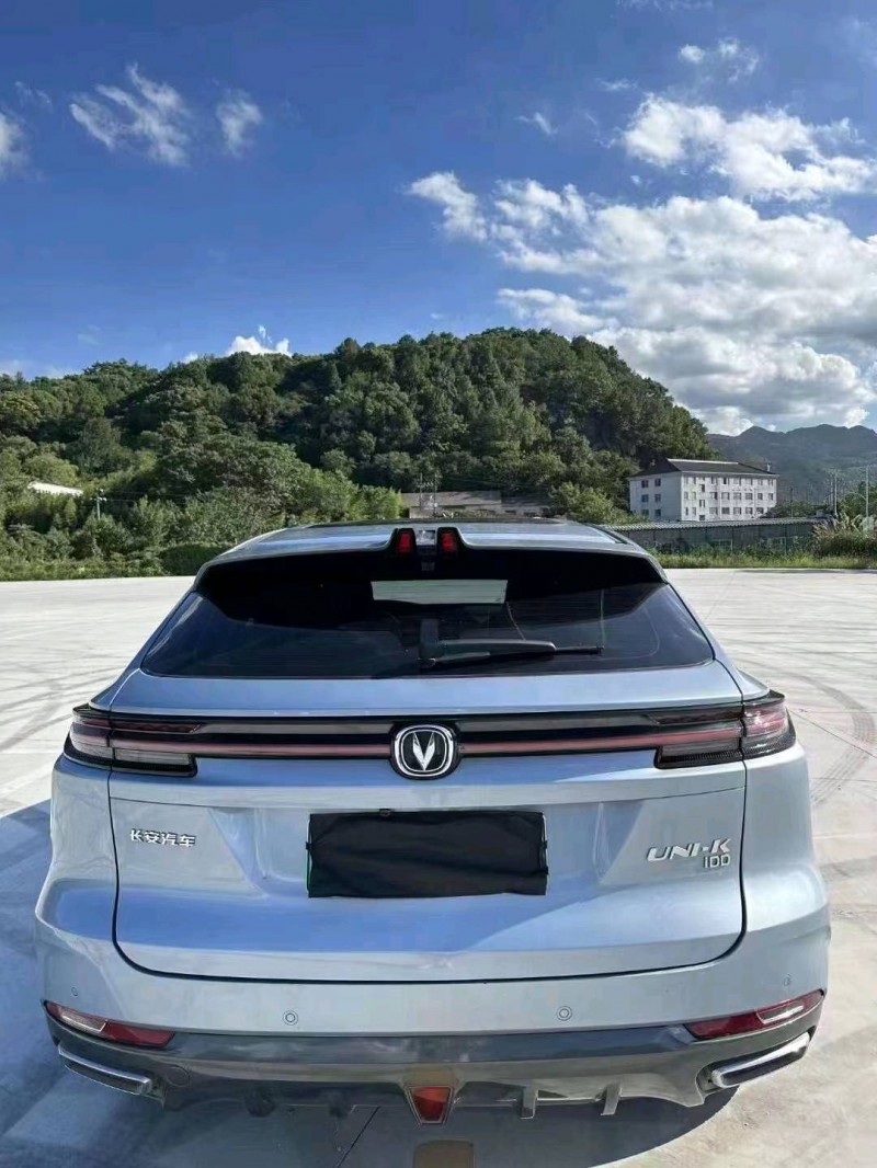 嘉興22年長安汽車UNI-K5