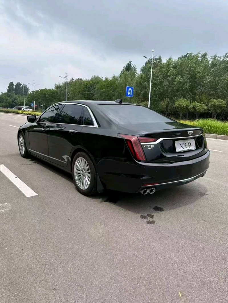 东营22年凯迪拉克CT64