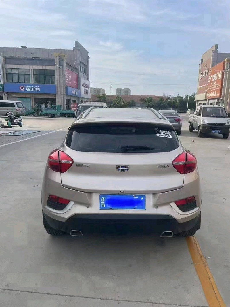 东营18年吉利帝豪GS5