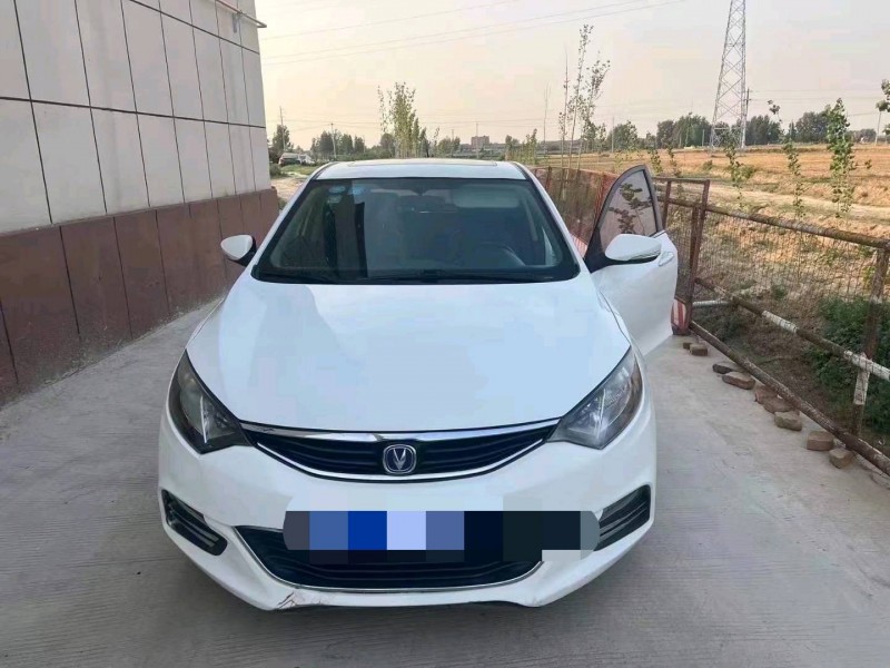 菏澤14年長安汽車逸動1