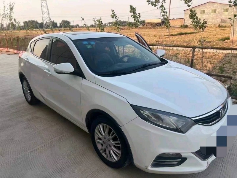 菏澤14年長安汽車逸動3