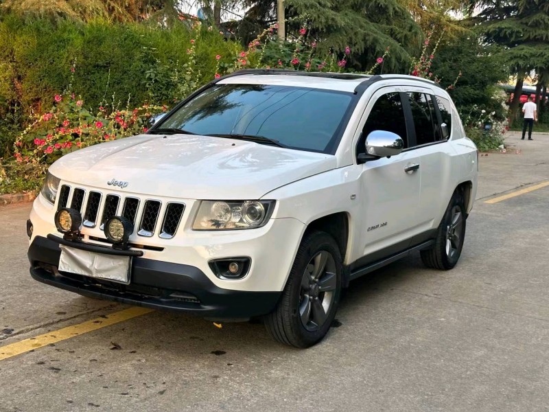 徐州14年Jeep指南者3