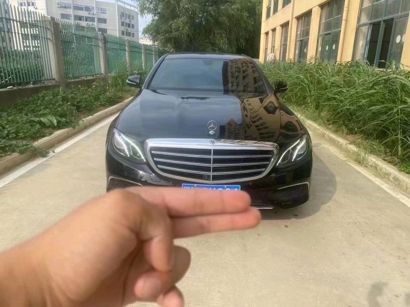 宜昌18年奔驰E1